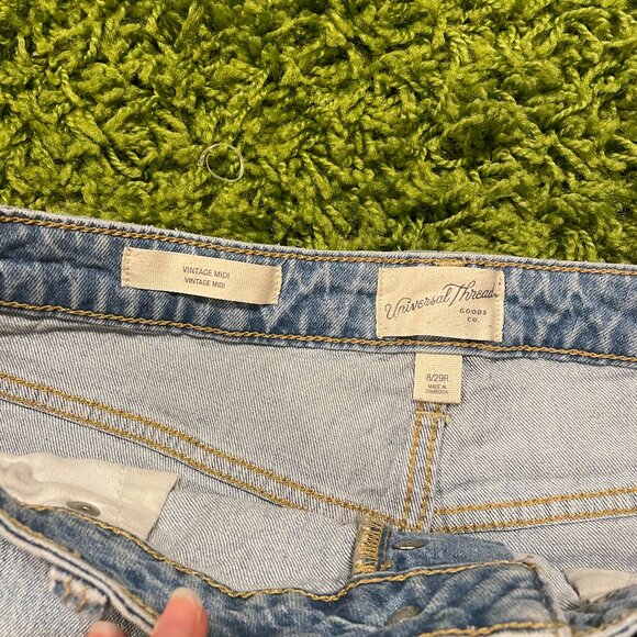 Universal Thread denim shorts - Picture 3 of 3